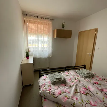 Magnolia Apartmam * Hegykő
