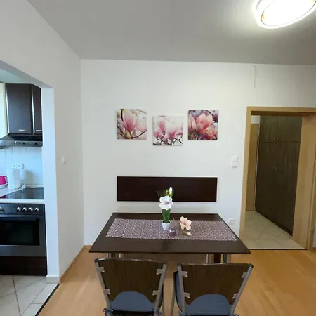 아파트 Magnolia Apartmam *