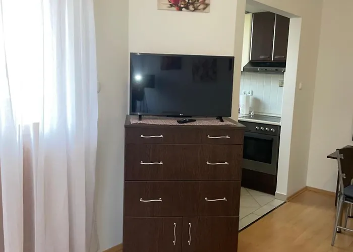 Magnolia Apartmam * Hegykő